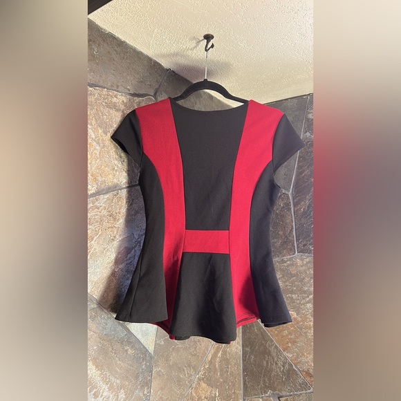 Suzy Shier black and red top - Picture 2 of 5